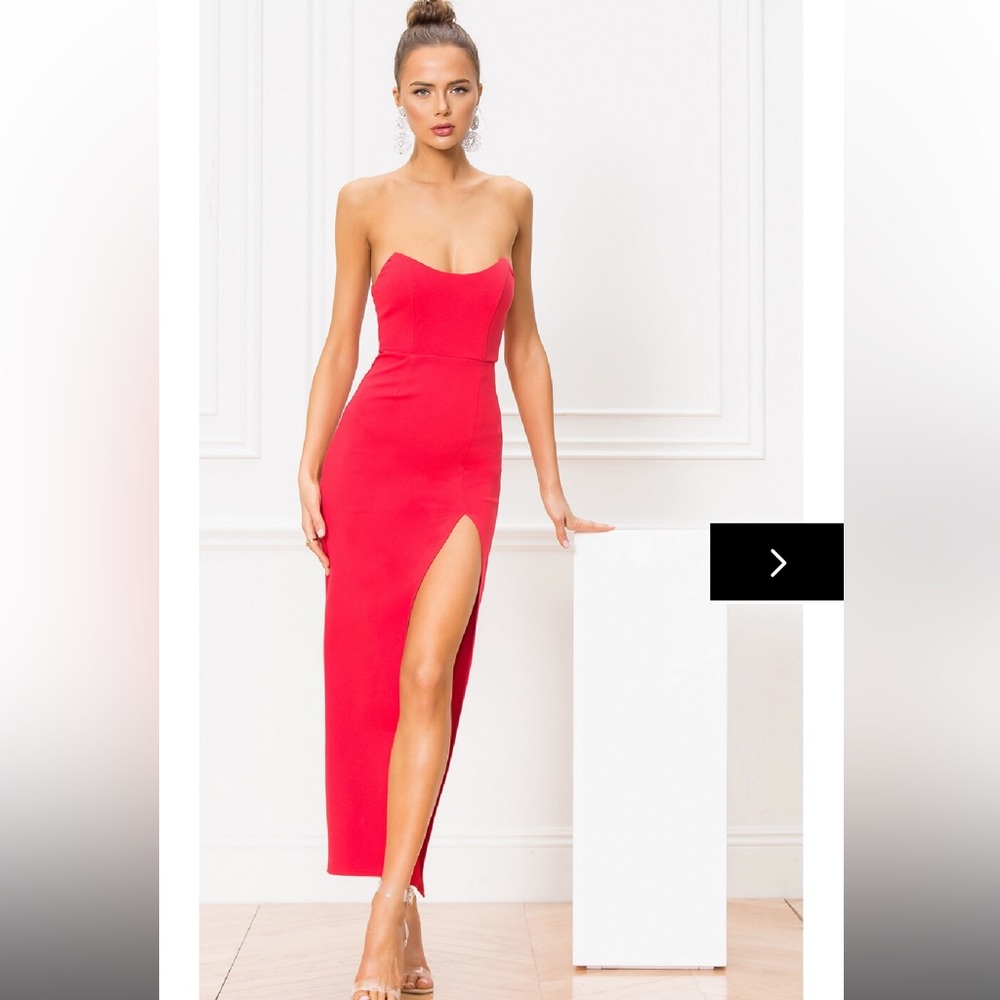 Superdown Ryleigh Strapless Dress- Red